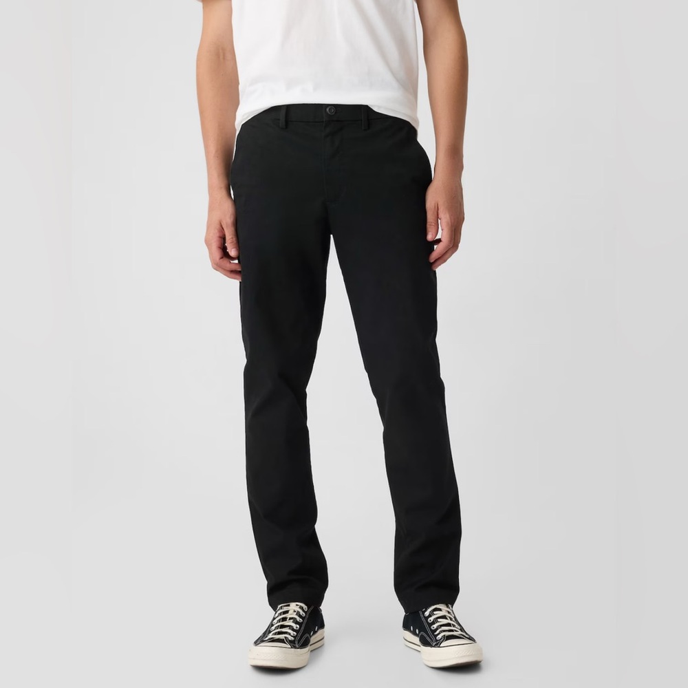 Gap slim khakis in true black 30” x 32”